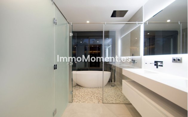 Bestaande woning - Villa - Marbella - Nueva Andalucía