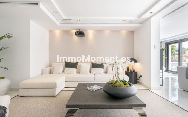Revente - Villa - Marbella - Nueva Andalucía