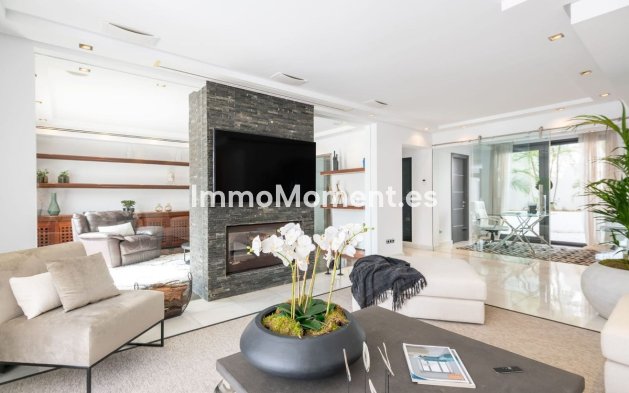 Revente - Villa - Marbella - Nueva Andalucía