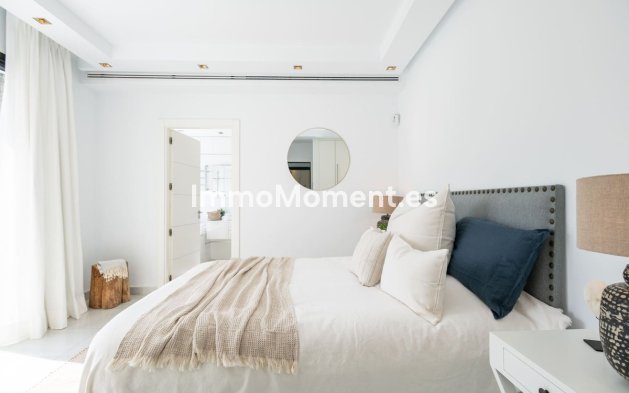 Revente - Villa - Marbella - Nueva Andalucía