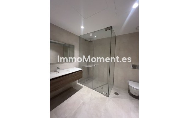 Bestaande woning - Villa - Estepona  - Atalaya