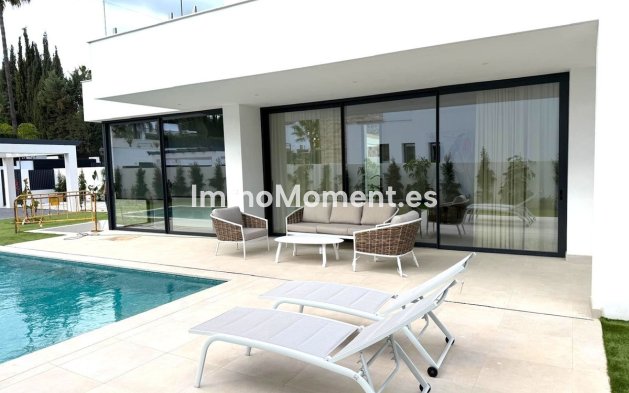 Bestaande woning - Villa - Estepona  - Atalaya