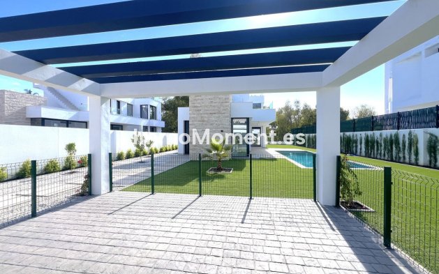 Bestaande woning - Villa - Estepona  - Atalaya