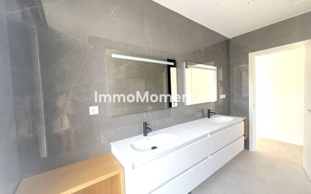 Bestaande woning - Villa - Estepona  - Atalaya