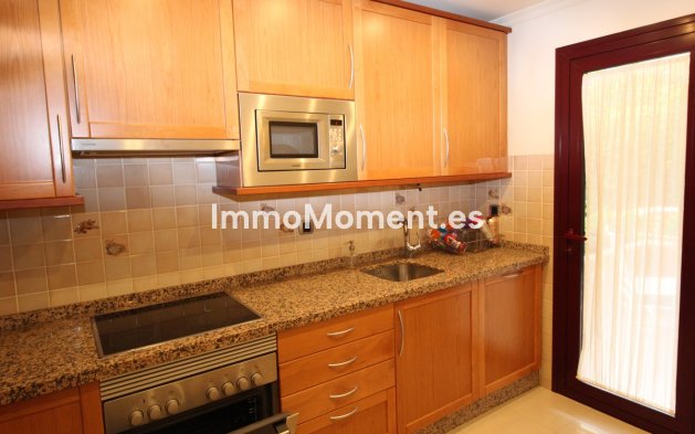 Wiederverkauf - Villa - Marbella - The Golden Mile