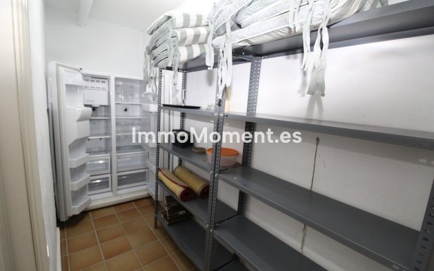 Wiederverkauf - Villa - Marbella - The Golden Mile