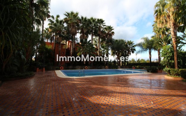 Wiederverkauf - Villa - Marbella - The Golden Mile
