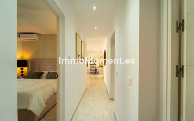 Wiederverkauf - Villa - Marbella - Marbesa