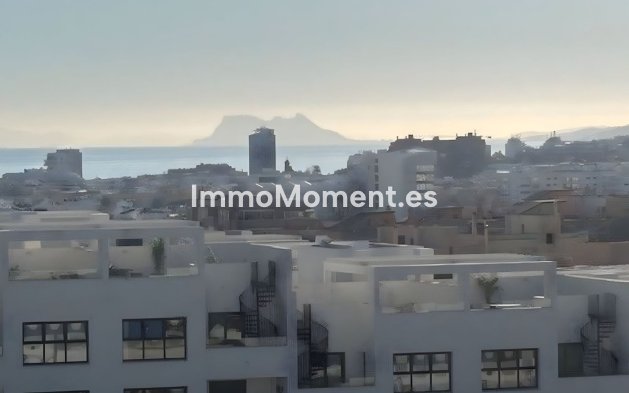Revente - Appartement - Estepona  - Estepona Centro
