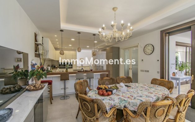 Wiederverkauf - Villa - Marbella - Guadalmina Baja