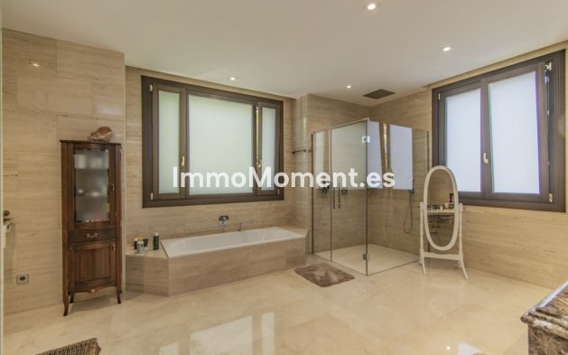 Wiederverkauf - Villa - Marbella - Guadalmina Baja