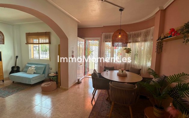 Bestaande woning - Villa - Guardamar del Segura - Urbanización El Raso