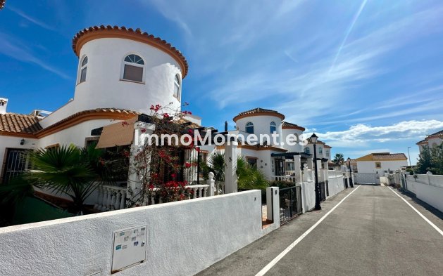 Bestaande woning - Villa - Guardamar del Segura - Urbanización El Raso