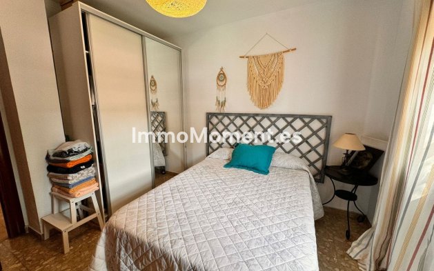 Wiederverkauf - Villa -   Inländisch - Churriana