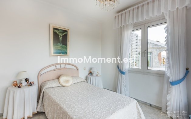 Revente - Villa - Intérieur                       - Churriana