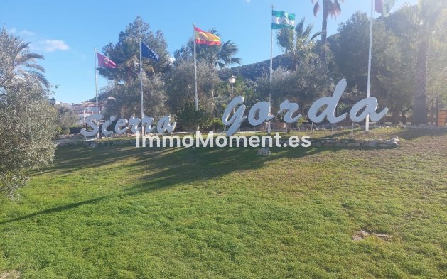 Wiederverkauf - Land -   Inländisch - Coín