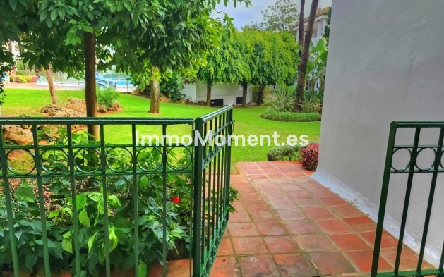 Revente - Appartement - Estepona  - Estepona Centro