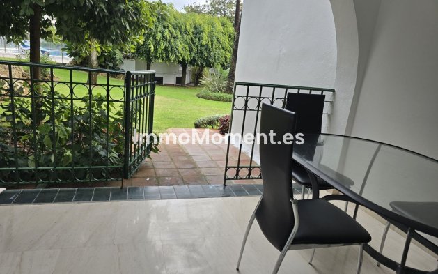 Revente - Appartement - Estepona  - Estepona Centro