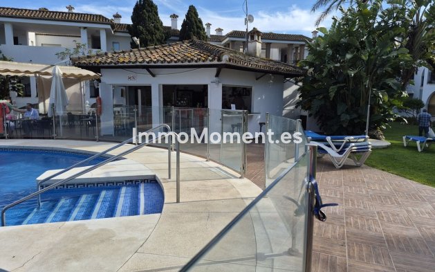 Revente - Appartement - Estepona  - Estepona Centro