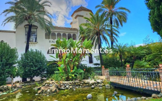 Revente - Appartement - Estepona  - Estepona Centro