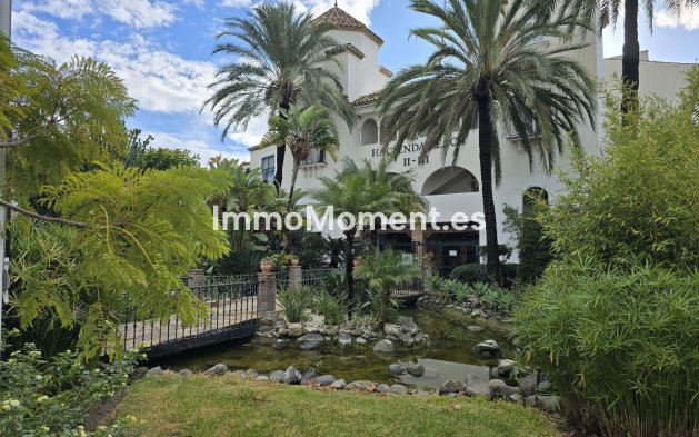 Revente - Appartement - Estepona  - Estepona Centro