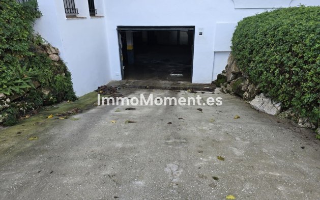 Revente - Appartement - Estepona  - Estepona Centro