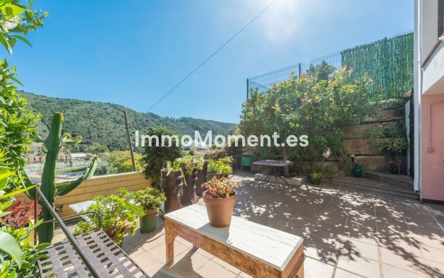 Resale - Apartment - Benahavís - Benahavís Centro