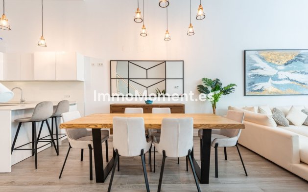 Resale - Apartment - Benahavís - Benahavís Centro