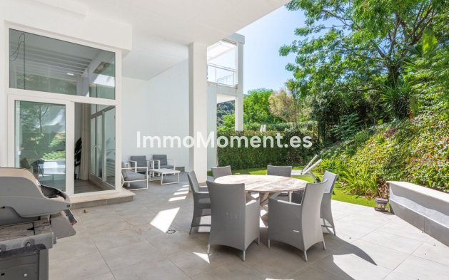 Resale - Apartment - Benahavís - Benahavís Centro