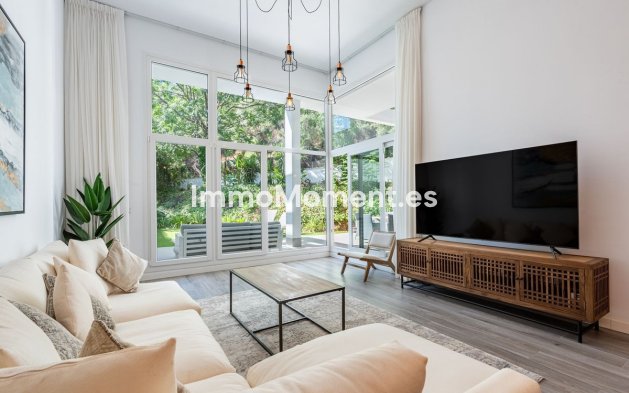 Resale - Apartment - Benahavís - Benahavís Centro