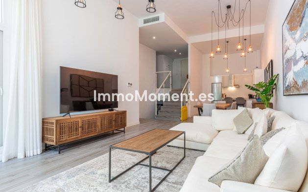 Resale - Apartment - Benahavís - Benahavís Centro