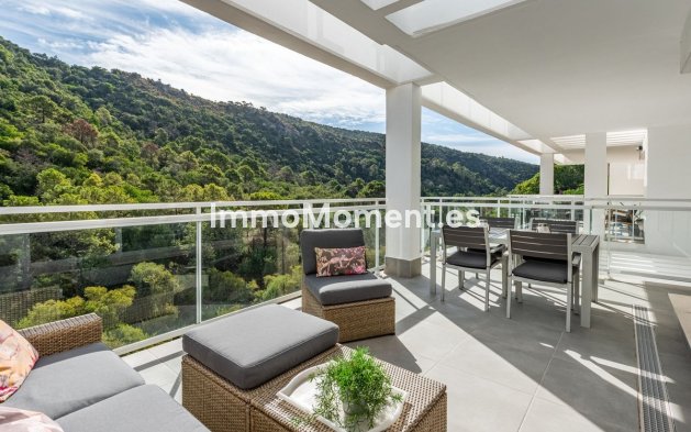 Resale - Apartment - Benahavís - Benahavís Centro