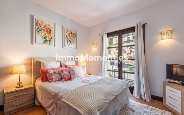 Resale - Villa - Benahavís - Benahavís Centro