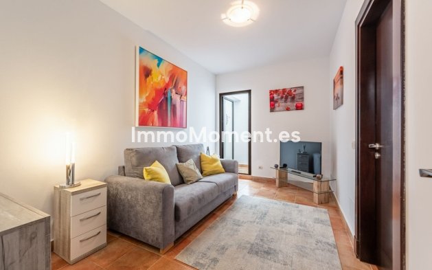 Resale - Villa - Benahavís - Benahavís Centro