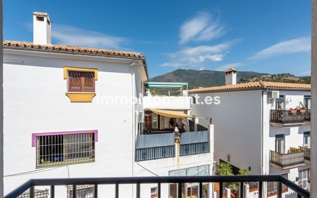 Reventa - Apartamento - Benahavís - Benahavís Centro