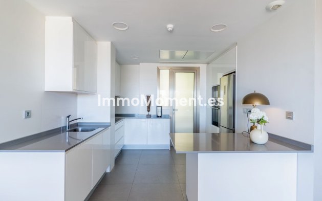 Reventa - Apartamento - Estepona  - Estepona Centro