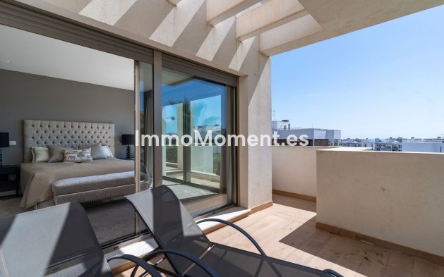 Reventa - Apartamento - Estepona  - Estepona Centro