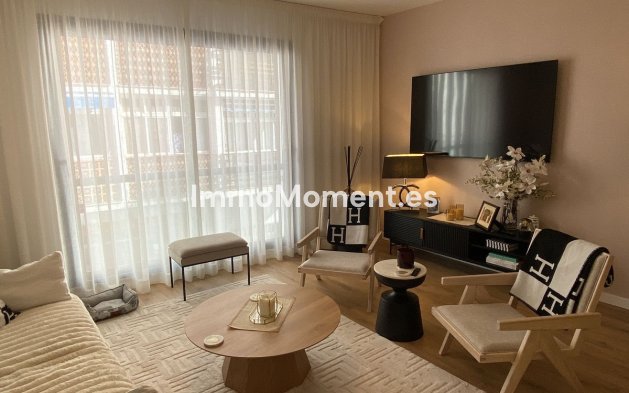 Revente - Appartement - Estepona  - Estepona Centro