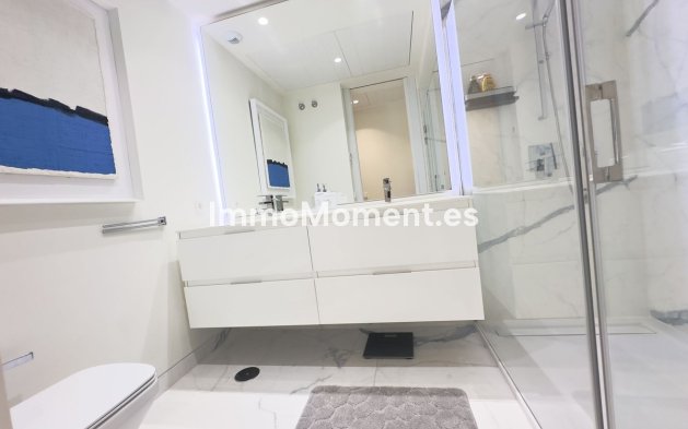 Wiederverkauf - Wohnung - Estepona  - Estepona Centro