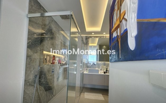 Revente - Appartement - Estepona  - Estepona Centro