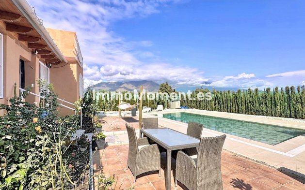 Wiederverkauf - Villa - Estepona  - Estepona Centro