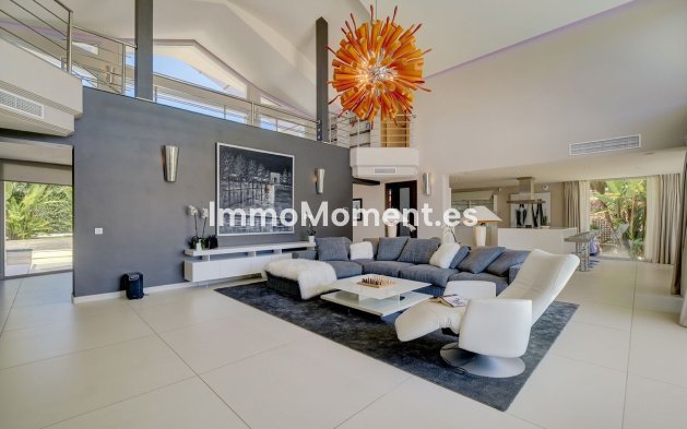 Wiederverkauf - Villa - Marbella - Nueva Andalucía