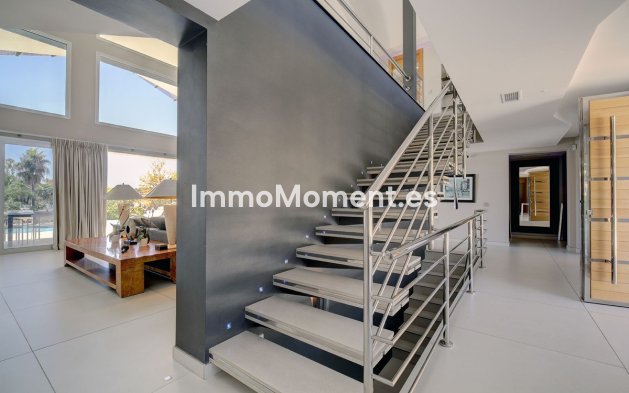 Wiederverkauf - Villa - Marbella - Nueva Andalucía