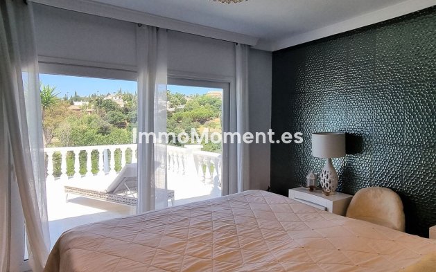 Reventa - Villa - Marbella - Elviria