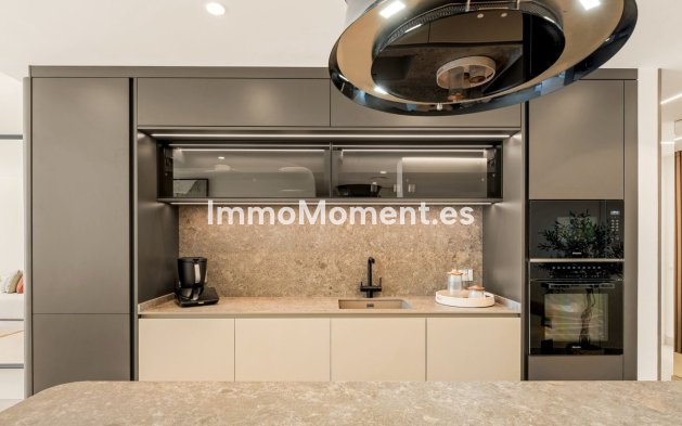 Resale - Apartment - Estepona - New Golden Mile