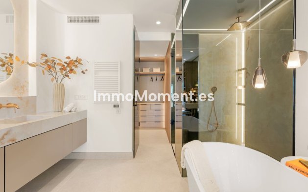 Resale - Apartment - Estepona - New Golden Mile