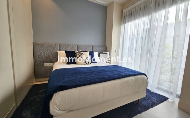 Wiederverkauf - Reihenhaus - Estepona  - New Golden Mile