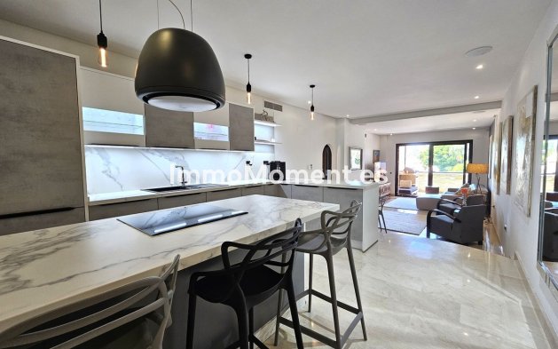 Wiederverkauf - Wohnung - Marbella - Puerto Banús