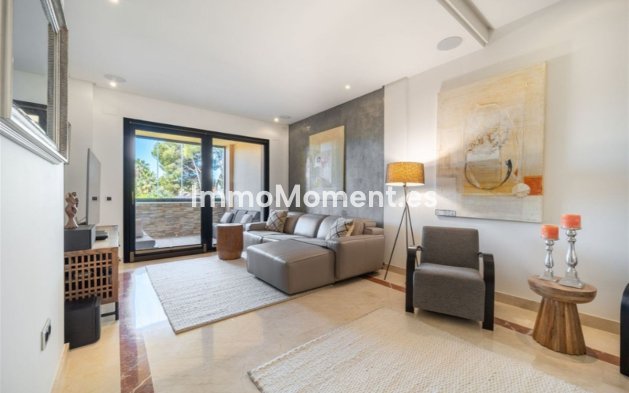 Wiederverkauf - Wohnung - Marbella - Puerto Banús