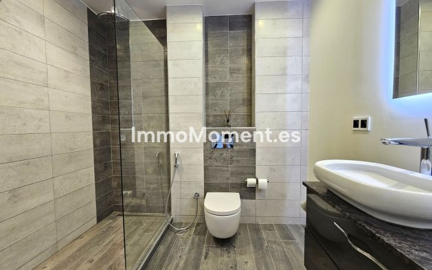 Wiederverkauf - Wohnung - Marbella - Puerto Banús